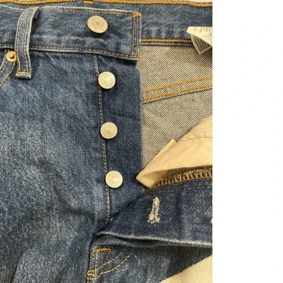 Levi's Vintage Premium Denim Deconstructed Two-Tone Raw Hem‎ Jeans, Size 24 - Picture 4 of 10